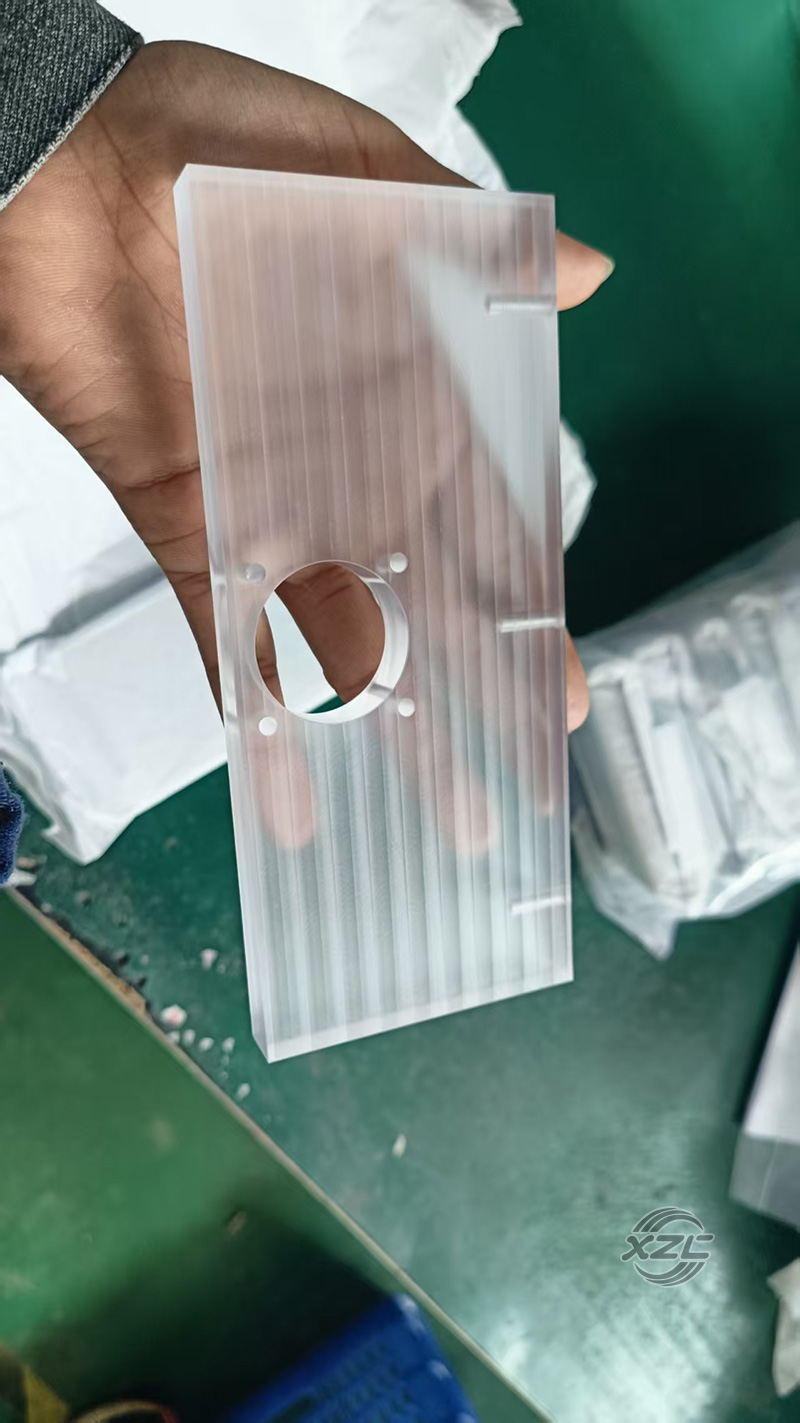 CNC亚克力机加工